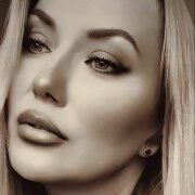 Alena - Я не Святая- я Настоящая